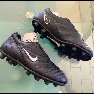 Vintage 1999 Nike Tiempo 650 Leather Soccer Cleats Size 8.5 New W/Box - RARE!!!